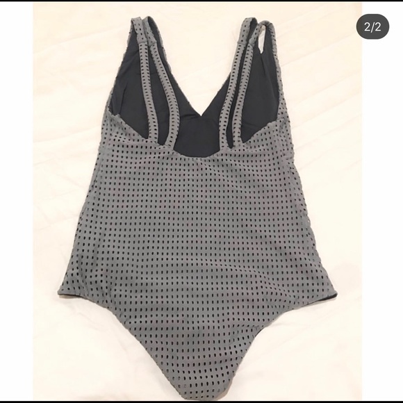 Platinum mesh BNWOT - Picture 2 of 2